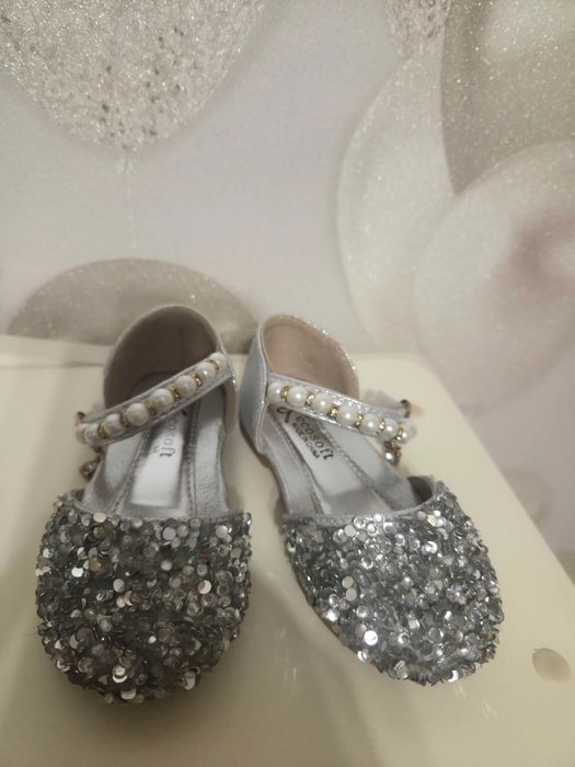 Туфлі для маленької принцеси