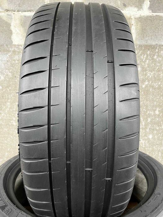 225/45 R19 MICHELIN PILOT SPORT 4 шини літні