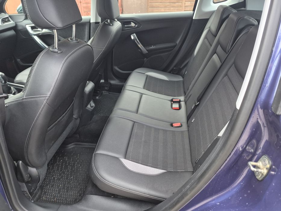 Peugeot 2008 1.6 hdi 2013rok