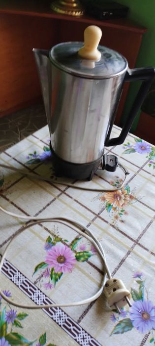 Электрические чайники нержавейка  1,5 л.; кипятильник