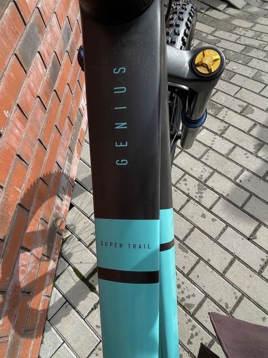 Scott Genius ST 910  карбоновий топовий двохпідвіс