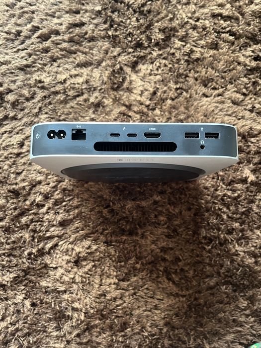 Mac Mini M2 Apple
