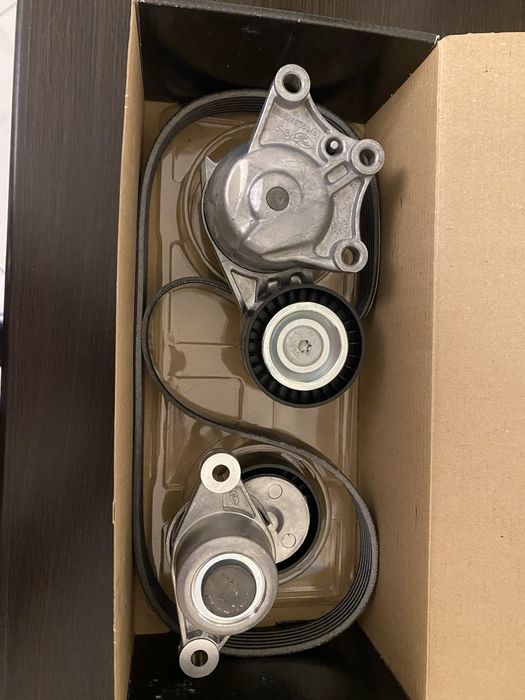 Ремінь навісного комплект Gates K016PK1020EMD