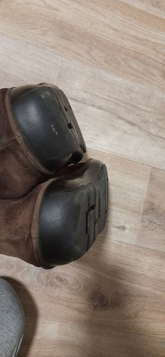 Черевики замшеві Hugo Вoss  46p.