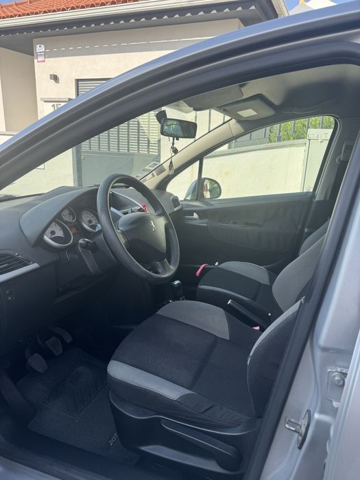 Peugeot 207 2006 Gasolina