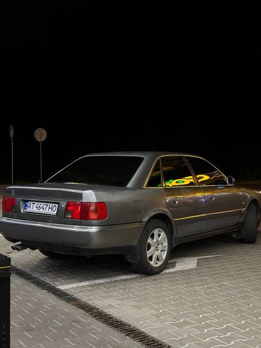 Продам Audi A6C4