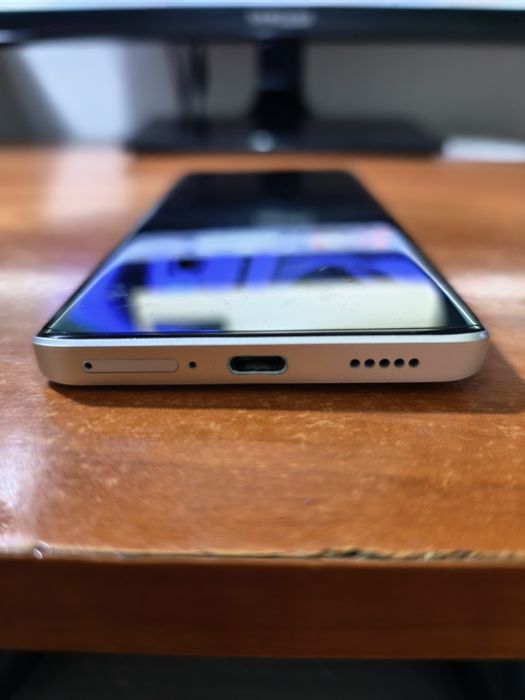 Telemóvel Xiaomi Redmi Note 13 Pro+ 5G 12/512GB