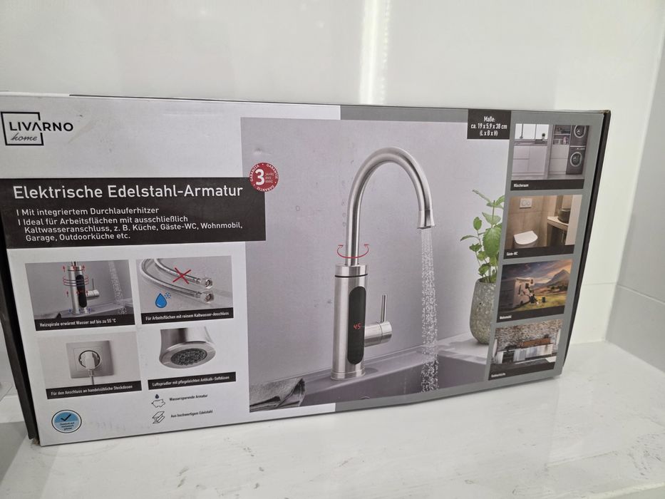 Bateria elektryczna z przepływowym podgrzewaczem wody, 230V, 3kW, stal