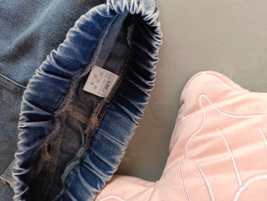 Spodnie jeansowe roz.140
