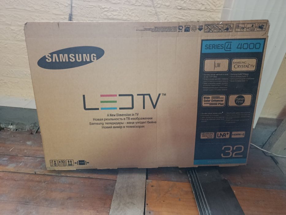 Телевизор Samsung 32 дюйма