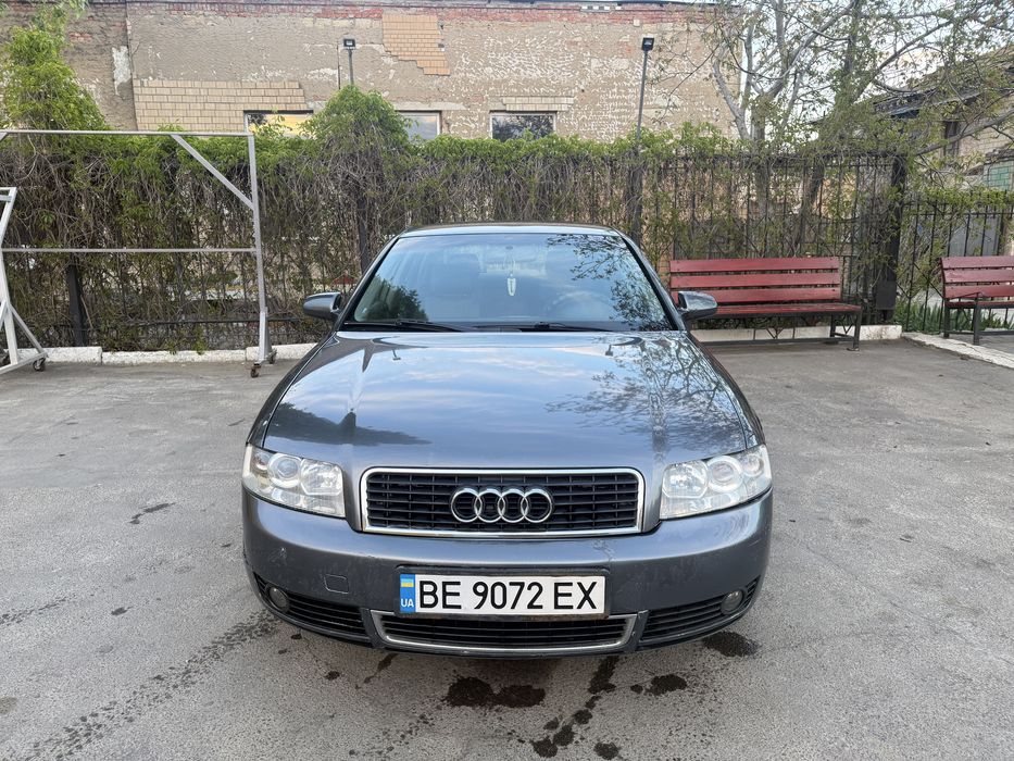 Продаю ауді а4 б6