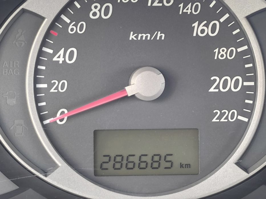 Hiunday Tucson  procura nova paragem