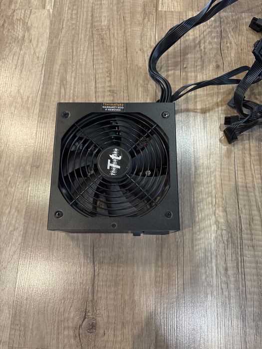 sprzedam  zasilacz do komputera