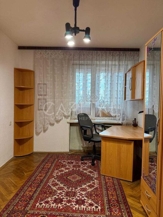 Продаж 3к кв вул. Левандівська 14 (Аніщенка) цегляний буднок , газ , Центр міста парк Вічної Слави, Маріїнський парк, Печерський район