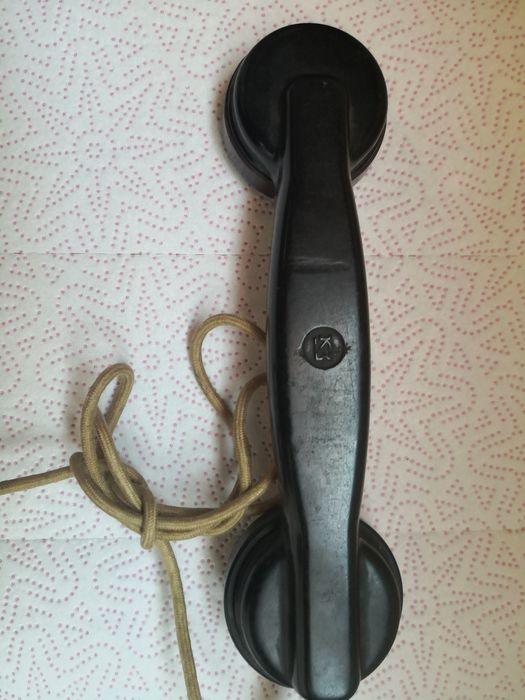 Телефон військовий