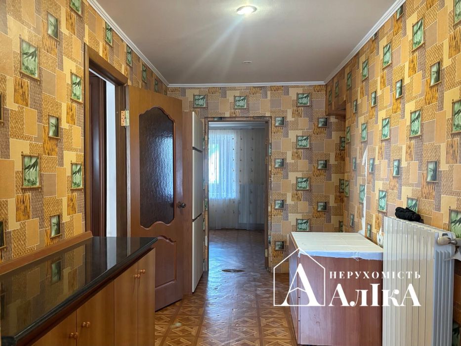 Продам великий будинок