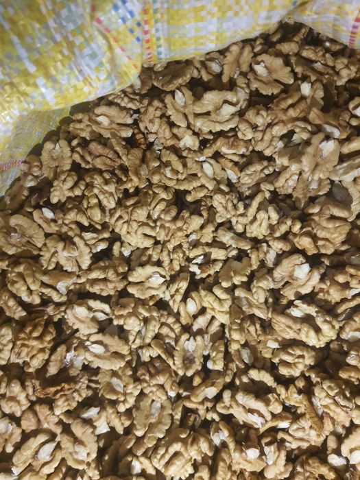 Orzechy włoskie łuskane