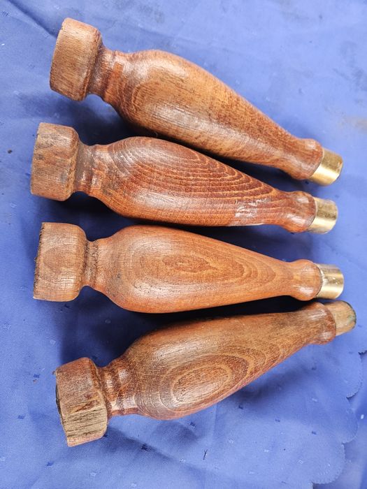 Ніжки мебельні комплект, червоне дерево