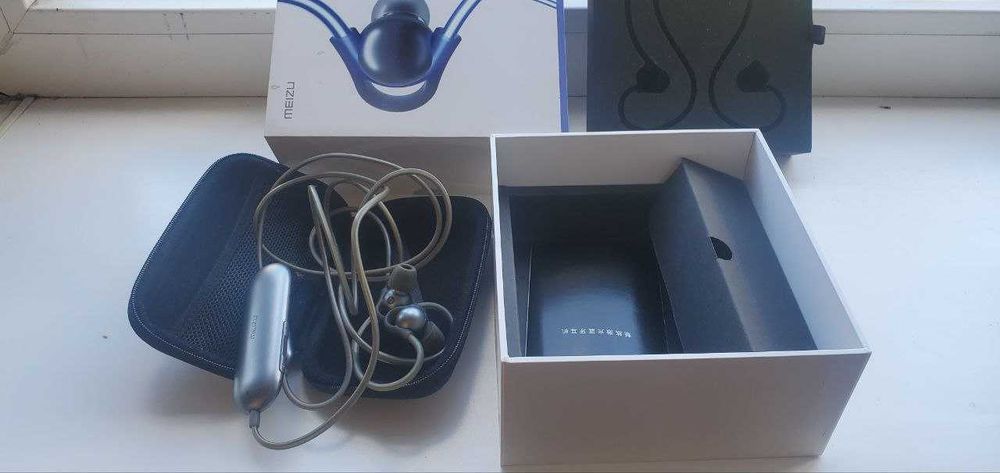 Гарнитура MEIZU Halo Bluetooth Earbuds Blue laser led наушники