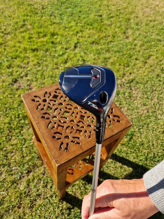Madeiras Titleist TSR2