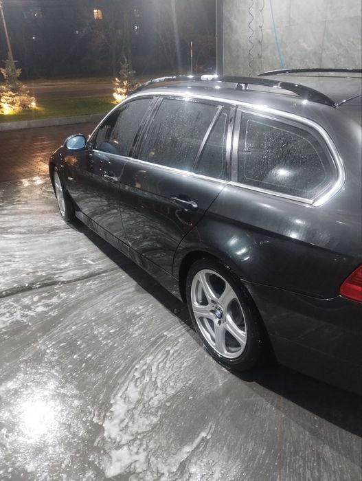 BMW e91 3.0d без шпаклівки