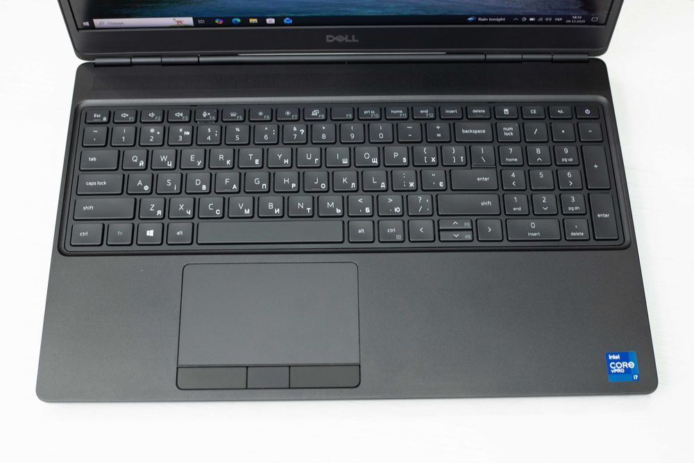 Dell Precision 7560 i7-11850H 32RAM 1TbSSD RTX A4000 FHD IPS 15,6”