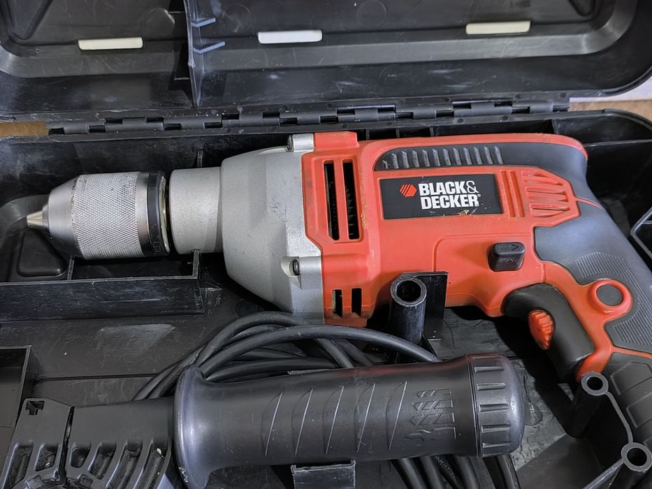 Berbequim de percussão da Black & Decker