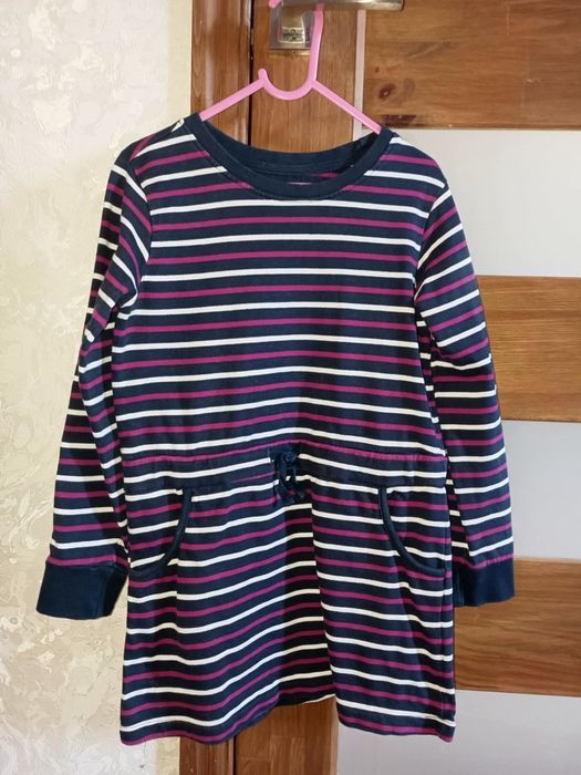 Тепла сукня для дівчинки