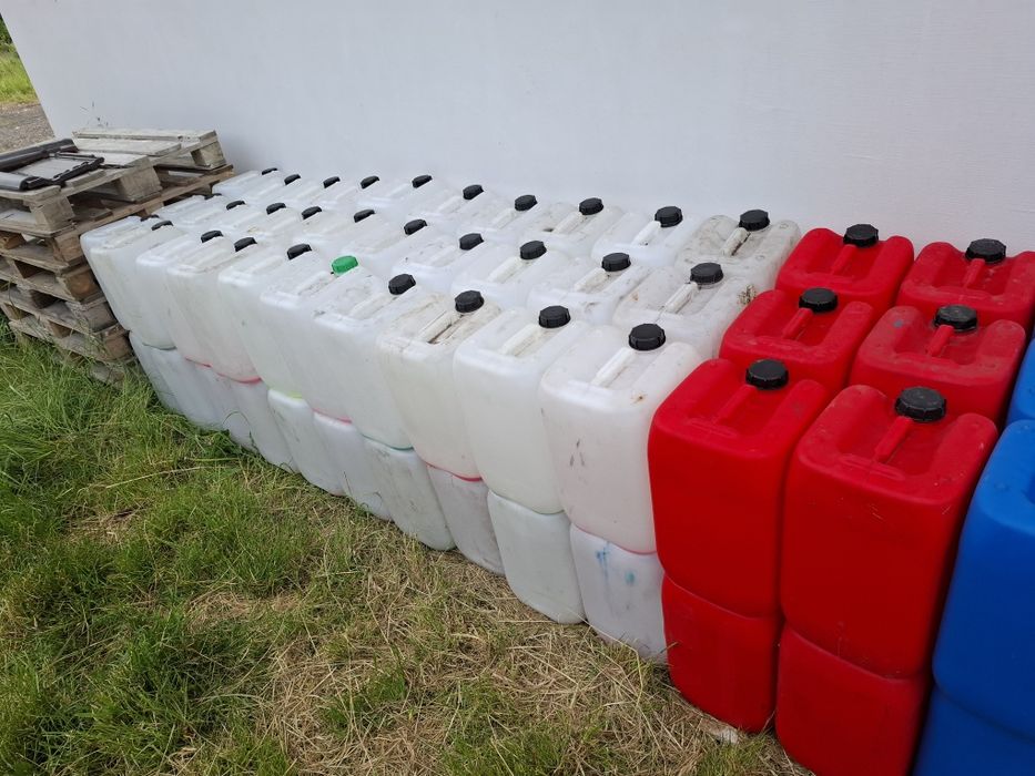 Bańki Kanistry 20l 25l