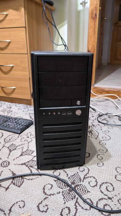 8-потоковий ПК i7 | 8GB RAM | 4 слоти ОЗП
