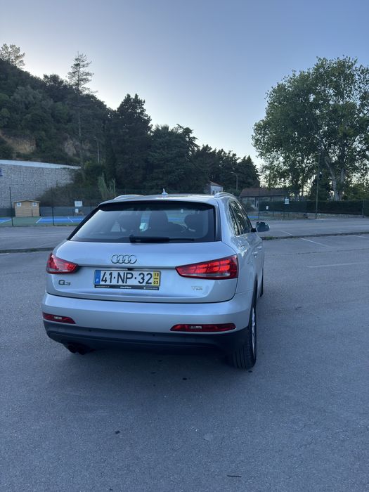 Audi Q3 TDI 2013 - APENAS 133000KM