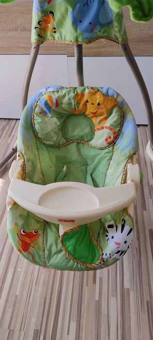 Huśtawka bujak Fisher-Price na baterie