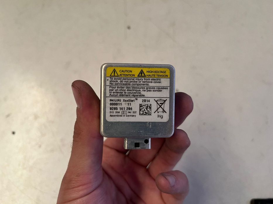 Seat Ibiza 6J - BALASTRO FAROL XENON ESQUERDO - Z648-
