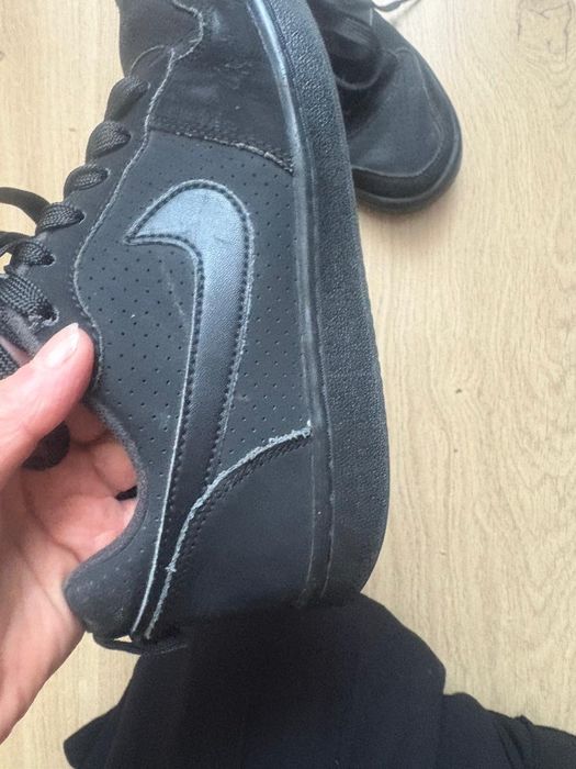 Buty damskie/uniwersalne /NIKE