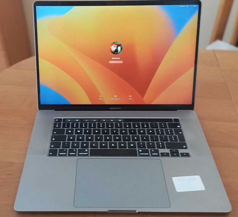 Laptop MacBook Pro 16-inch 2019