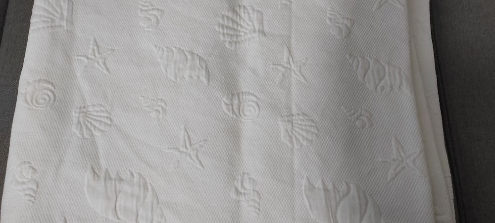 Edredom colcha branca