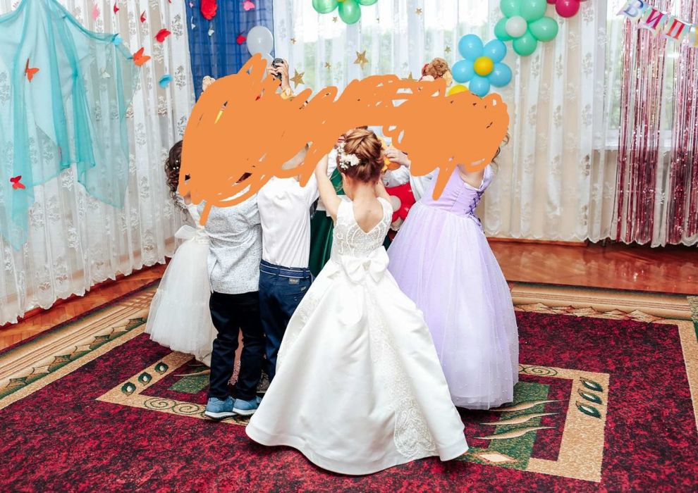 Продам плаття на причастя.