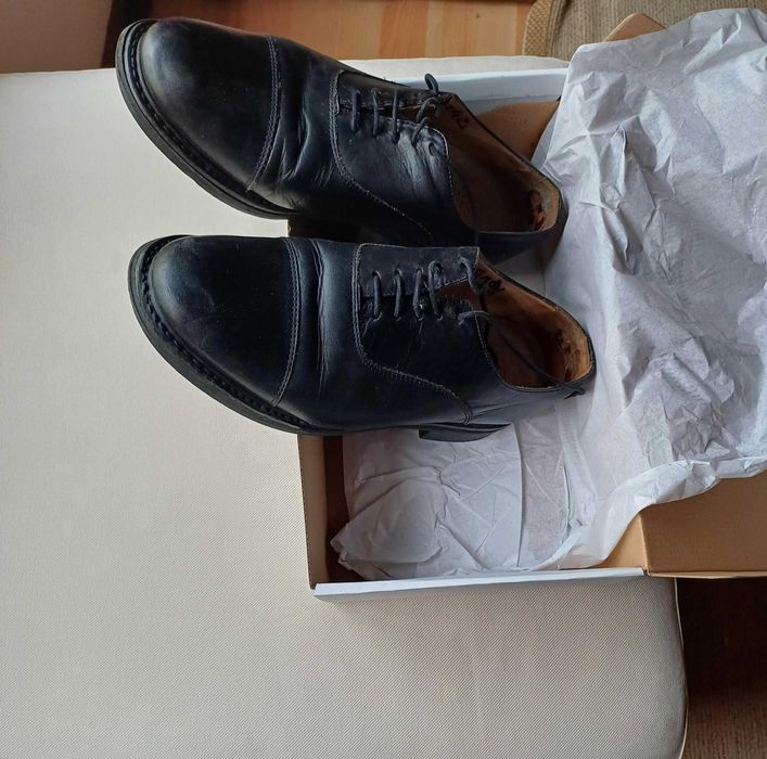 Sapatos Colégio Militar tamanho 41