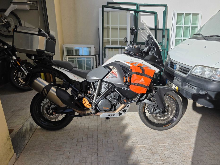 KTM 1290 T Super Adventure rebaixada origem