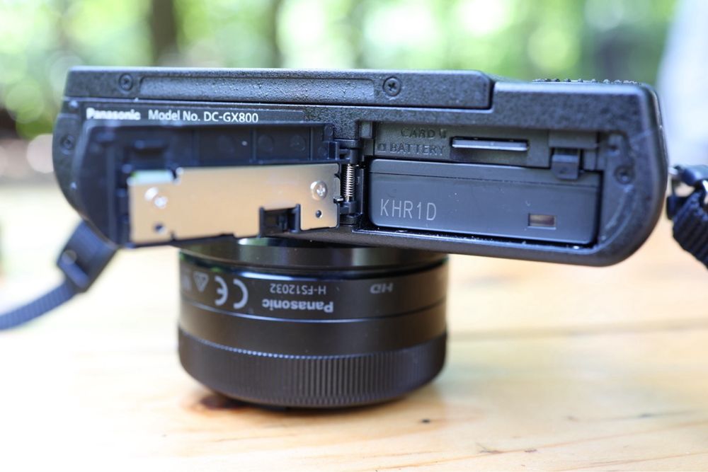 Panasonic Lumix DC-GX800 + 2 obiektywy 12–32 i 35–100 + torba