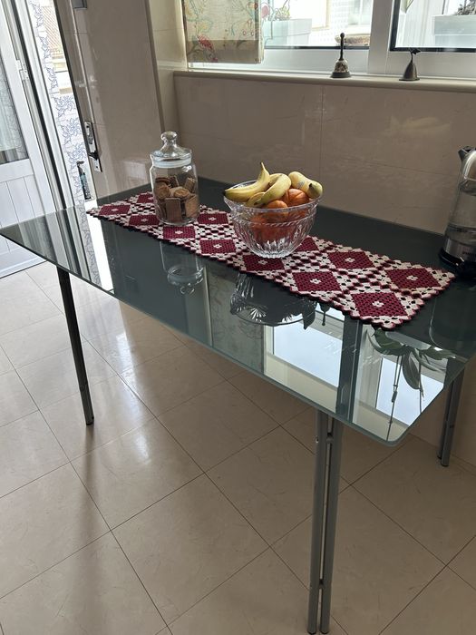 Mesa de vidro temperado de cozinha