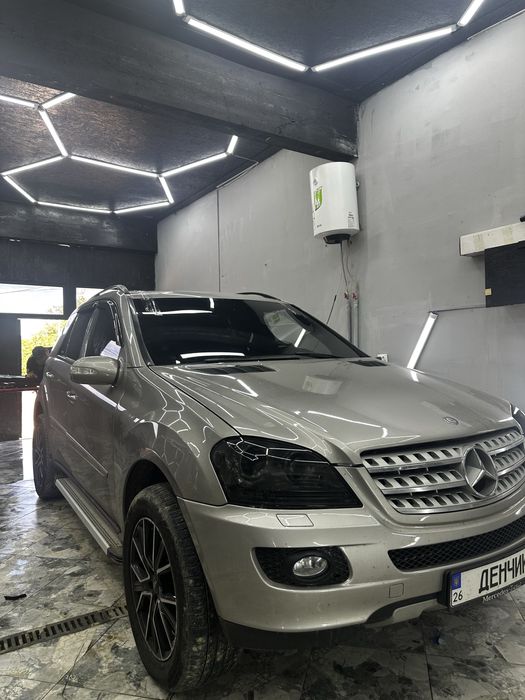 Тонування авто антихром поклейка плівкою авто