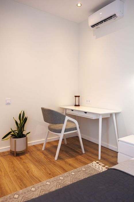 Здаються апартаменти в центрі Шаяна