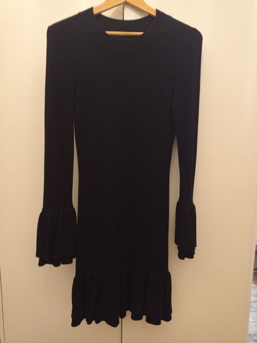 Sukienka czarna Orsay