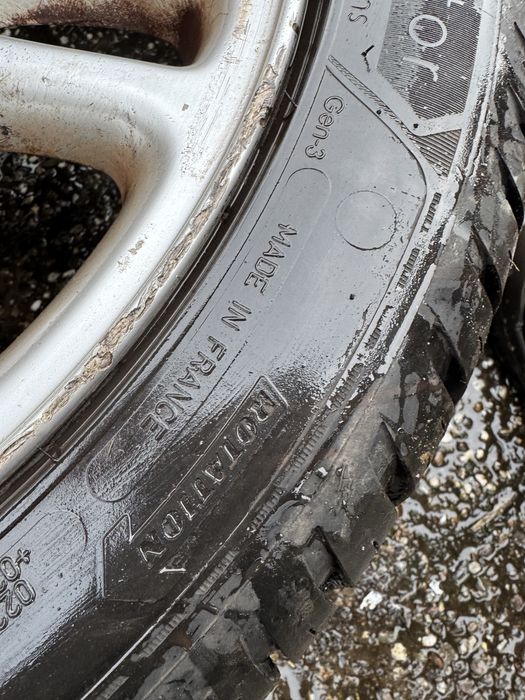 Резина r17 225/45 Goodyear