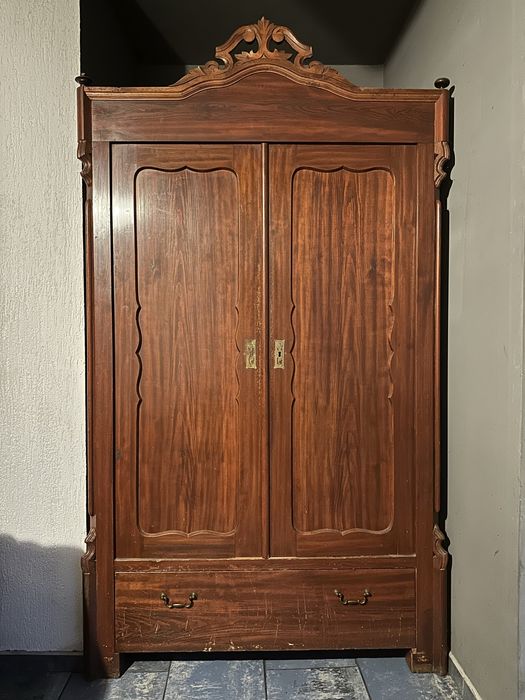 Szafa ubraniowa brązowa