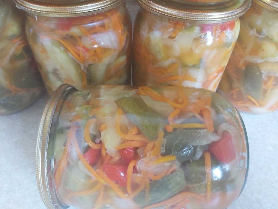 Лечо из сладкого перца в томате из помидор красных 2025г, иное