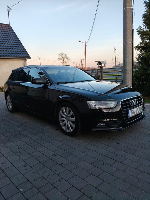 Audi A4 B8 2012r