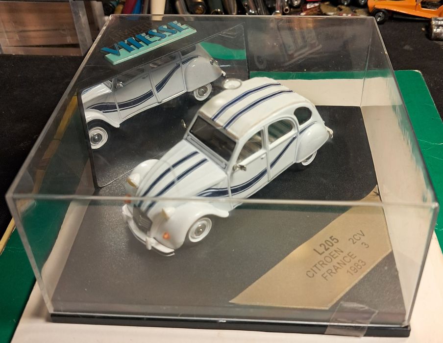 Vitesse 1/43, Citroën 2 CV. France3, 1983