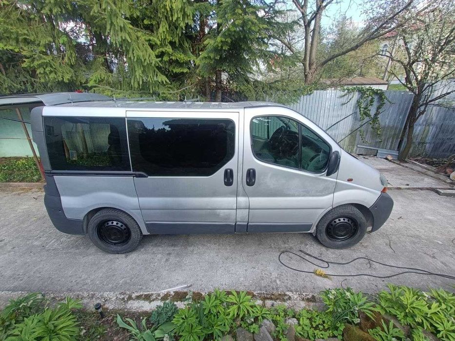 Renault Trafic 2003 VIN VF1FLACA63V176424 фото оголошення 3 з 7